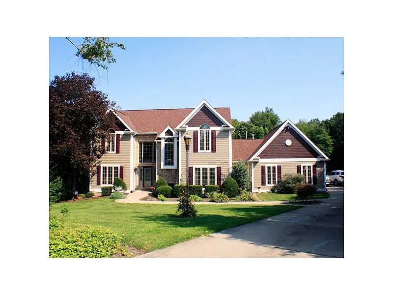 124 Northbrook Dr photo 1