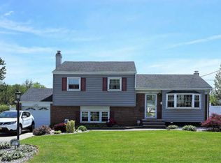 42 Hempstead Rd, Hamilton, NJ 08610