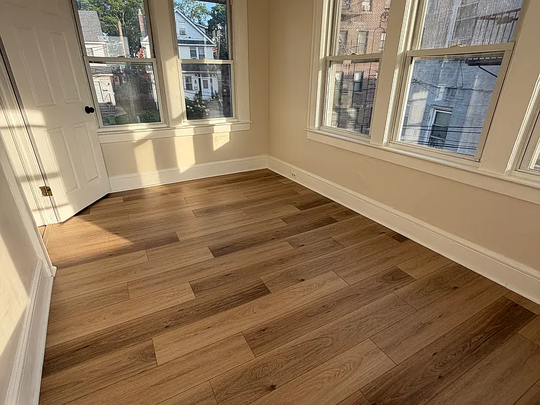 35 Hill St #B — Photo 6
