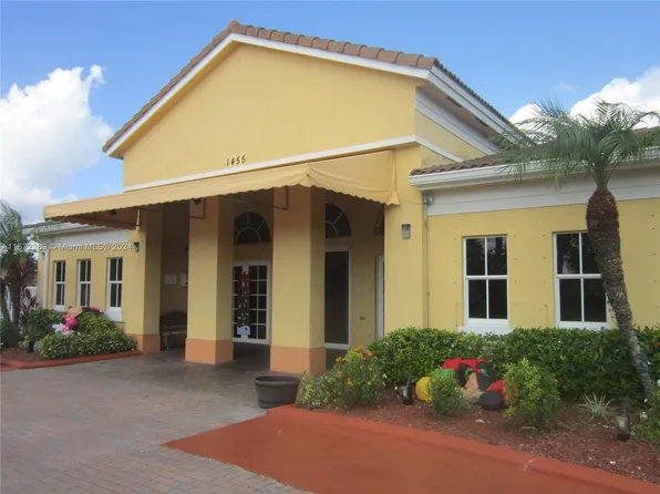 1663 SE 27th Dr Unit 100, Homestead, FL 33035