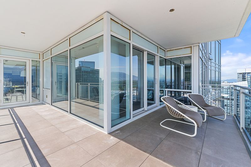 Vancouver Apartment for rent - 2 Bedrooms — photo 12