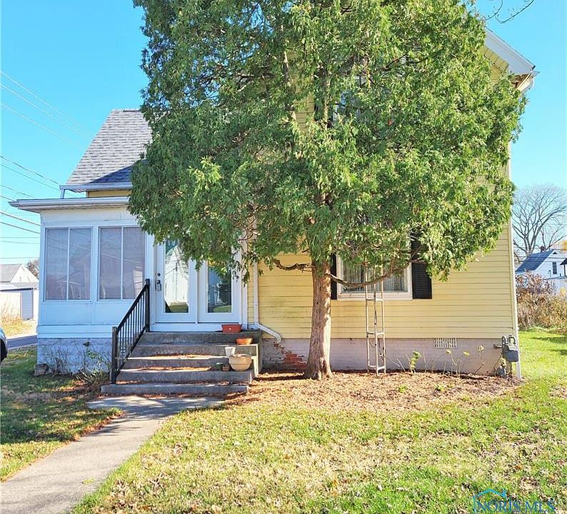1st image of 722 S Main St