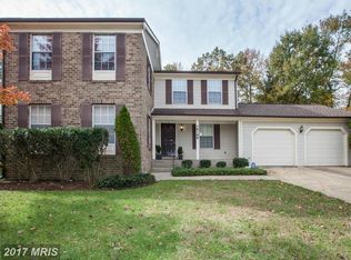 10108 Treetop Ln, Lanham, MD 20706