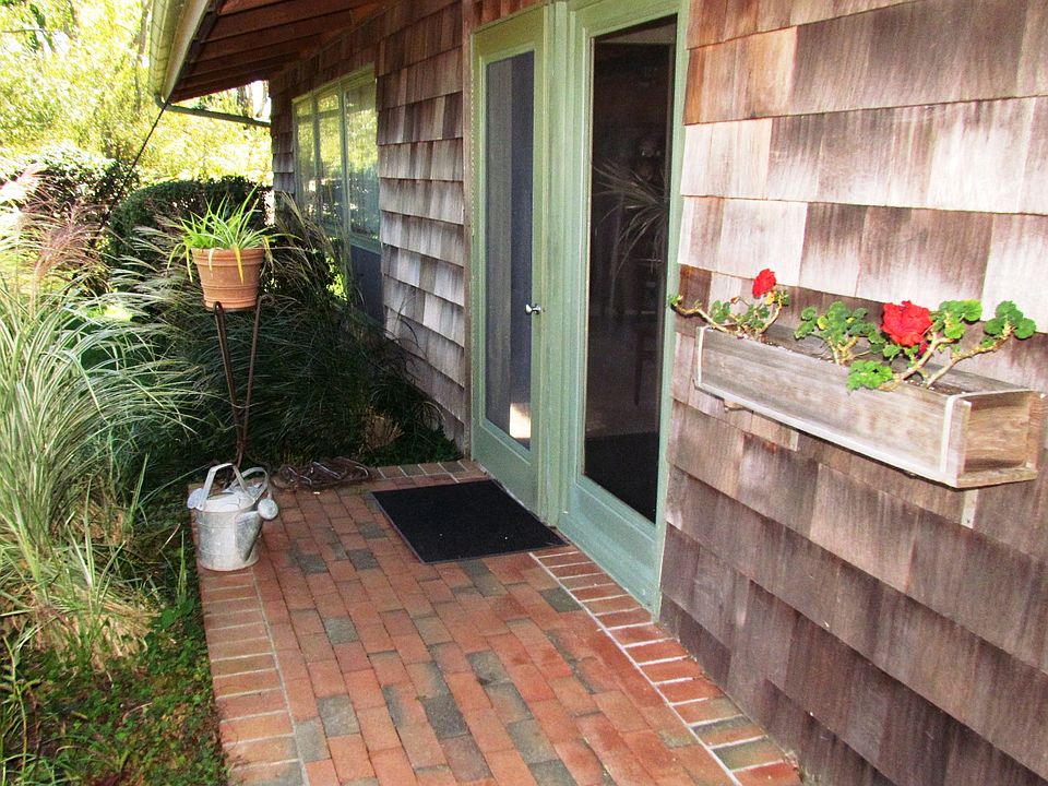 260 Fairview Ave, Montauk, NY 11954 Zillow