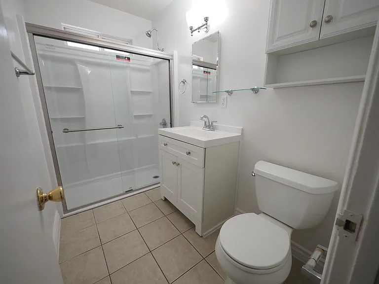 138 S Hayworth Ave #4 — Photo 16