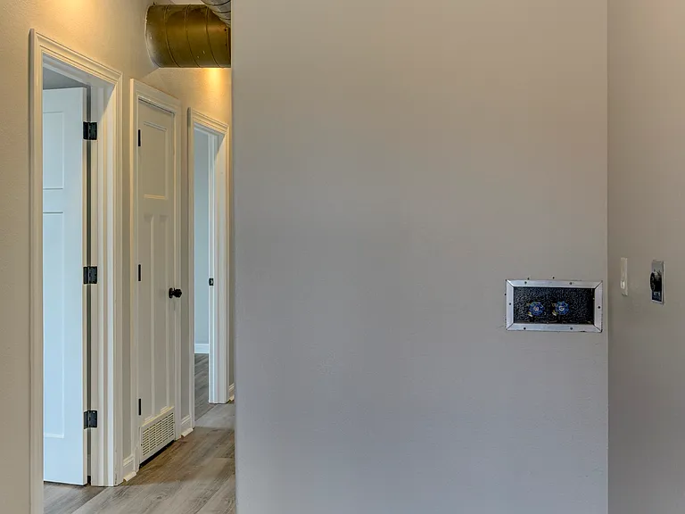 1317 Park Ave #1 — Photo 10