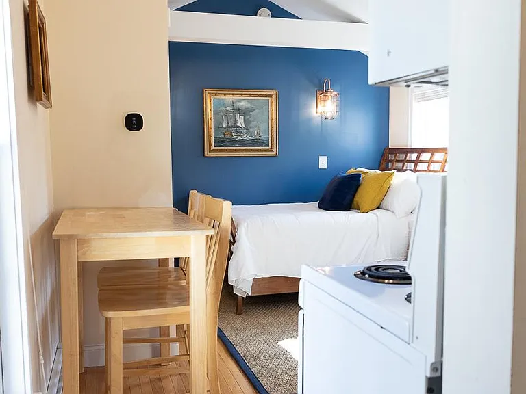 264 Brackett St #4 — Photo 18