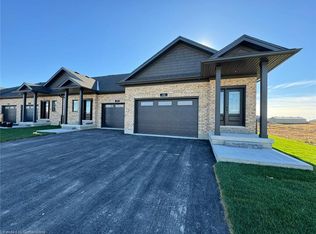 141 S Parkwood Blvd, Woolwich, ON N3B3G8