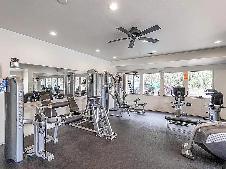 21314 Gary Dr #105 — Photo 25