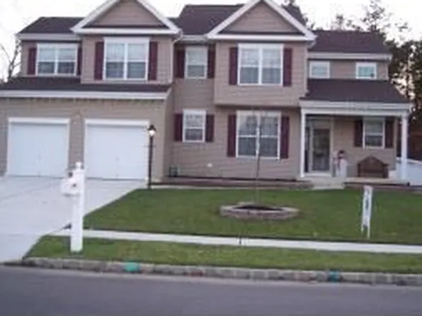 12 Cranmer Ct, Little Egg Harbor, NJ 08087