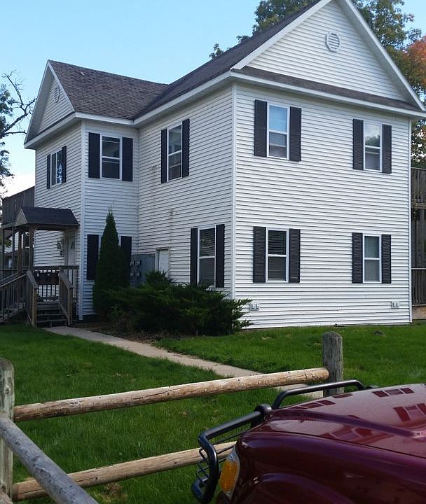 1st image of 1121 Bemidji Ave NW #4