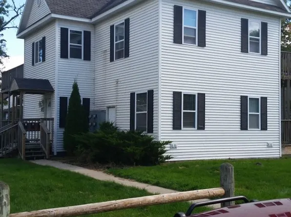 1121 Bemidji Ave NW, 1121 Bemidji Ave NW #4, Bemidji, MN 56601