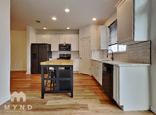 512 Eberhart Ln APT 1205, Austin, TX 78745