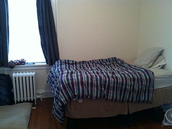 2nd image of 401 N Boulevard APT 14