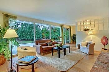 4th image of 18329 6th Ave NW