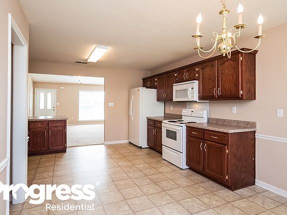5th image of 7351 Crystal Dr