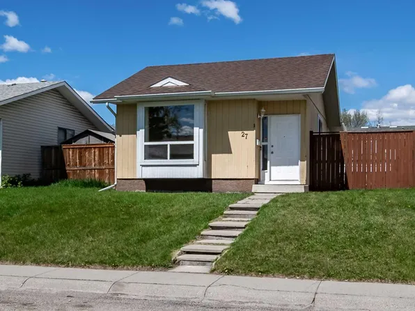 27 Aberdare Cres NE, Calgary, AB T2A 6T5
