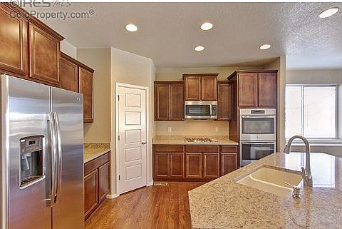 4th image of 10114 Briarwood St