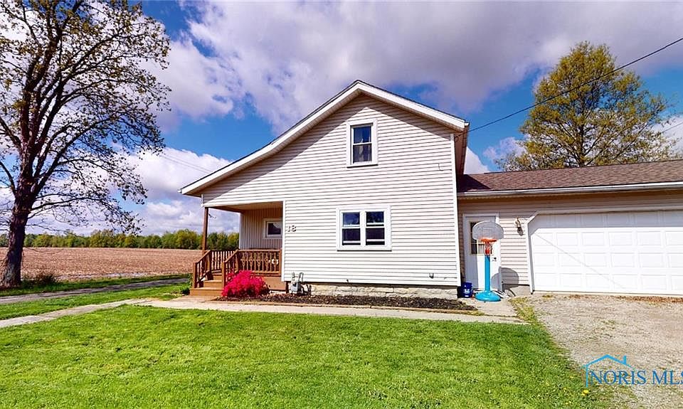 1st image of 18 Klahr St