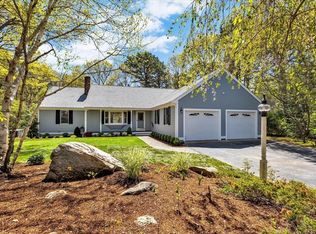 98 Old Campus Dr, East Falmouth, MA 02536