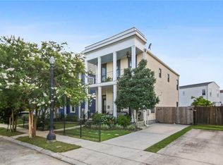 1957 S Chippewa St, New Orleans, LA 70130