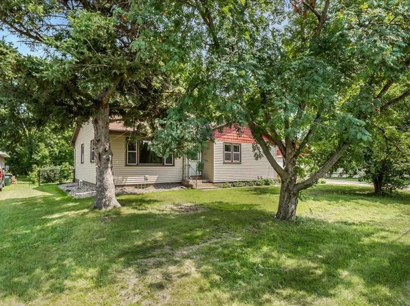 167 Poplar Ave N, Annandale, MN 55302