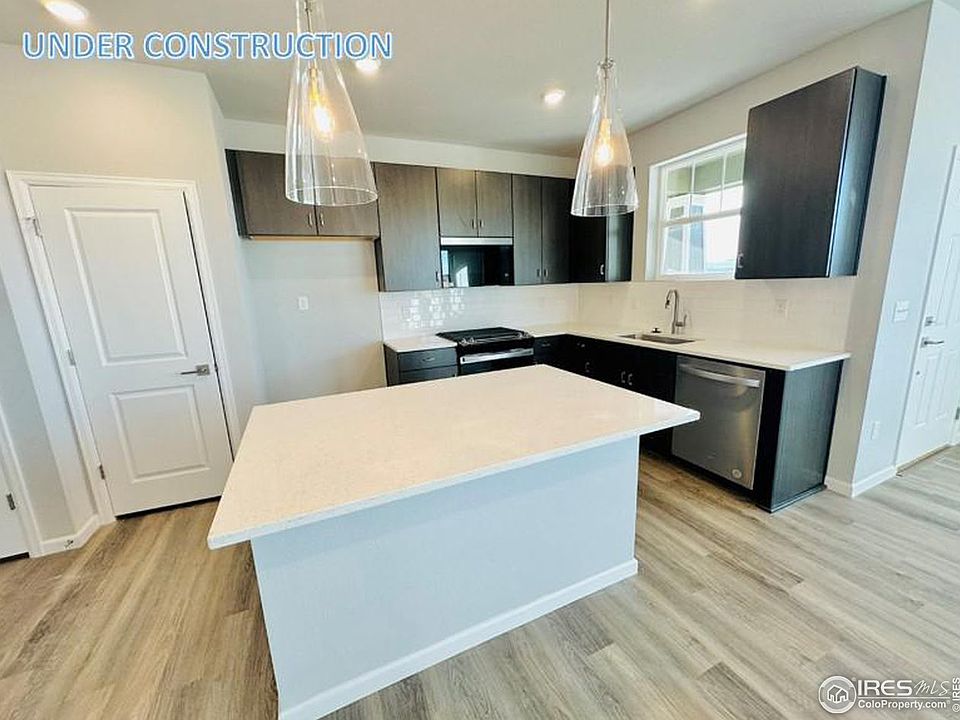 1st image of 777 Crossbill Ln