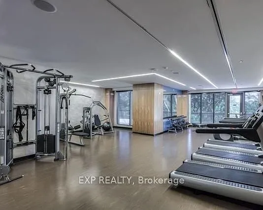 36 Park Lawn Rd #302 — Photo 13