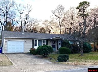 810 E 1st St, Mountain Home, AR 72653