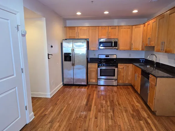 1835 Benning Rd NE #1, Washington, DC 20002