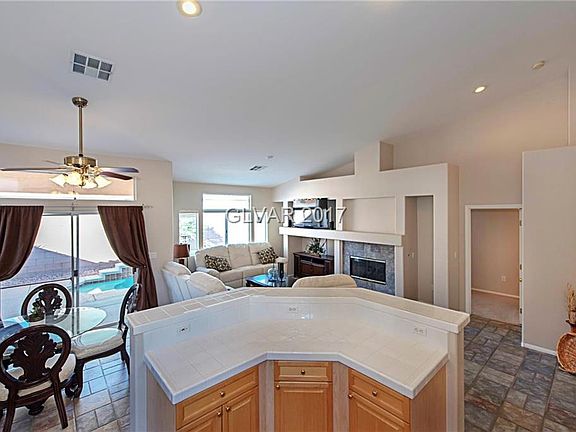 4th image of 9748 Canyon Walk Ave