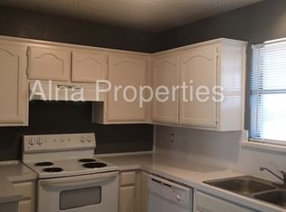 206 E Simonds Rd, Seagoville, TX 75159