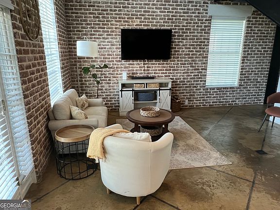 4th image of 5434 Peachtree Rd Suite 119