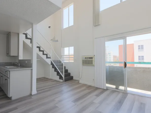 2796 Francis Ave, Los Angeles, CA 90005