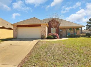211 Binnacle Ct, Brandon, MS 39047