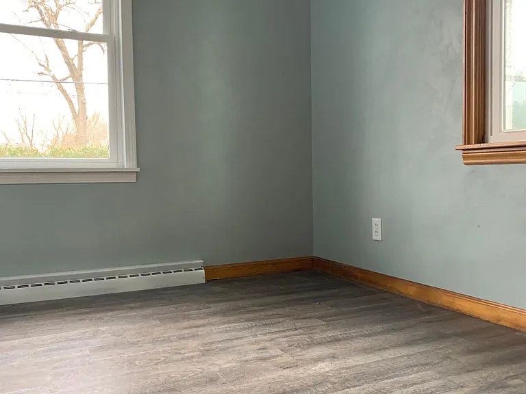 Could be a 4th bedroom or den/study