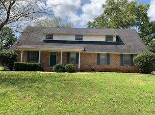 6029 Rickwood Dr NW, Huntsville, AL 35810