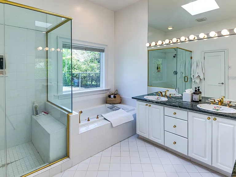 12 Pheasant Cove Ct — Photo 16