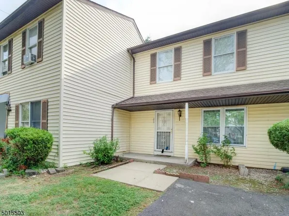 338 Littleton Ave #1202, Newark, NJ 07103