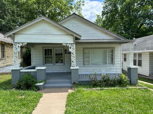 1317 W Charles Bussey Ave