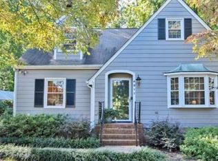4611 Twin Oaks Pl, Charlotte, NC 28212