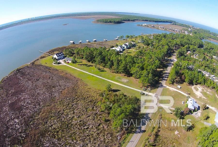 1st image of 17344 Oyster Bay Rd
