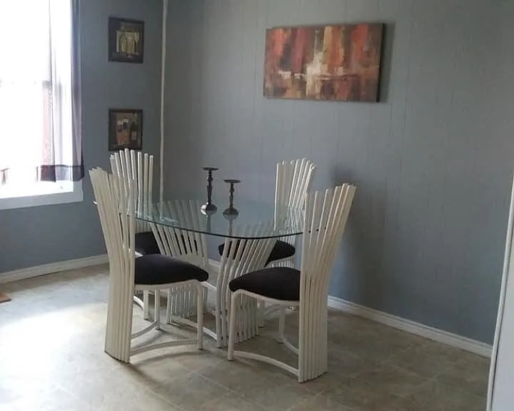 208 E Main St #D — Photo 1