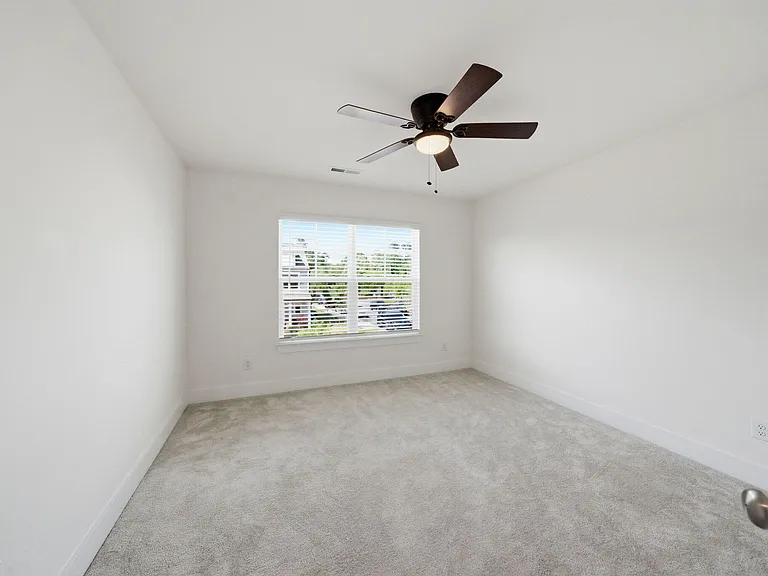 201 Marbella Grove Ct — Photo 26