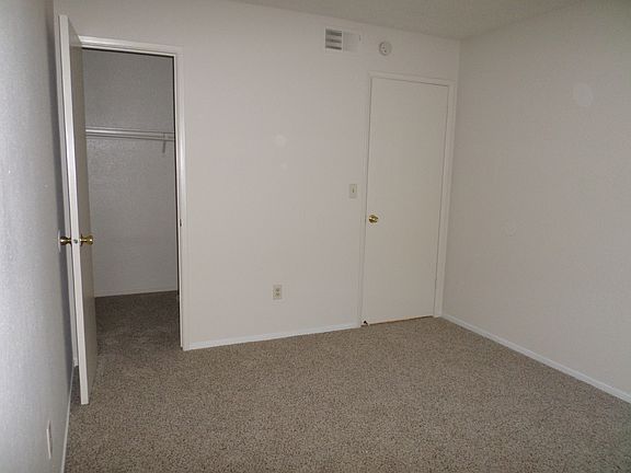 Walk In Closet Bedroom 1