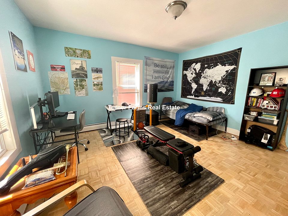 1st image of 231 High St #22