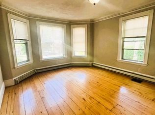 50 Murray St #1, Waltham, MA 02451