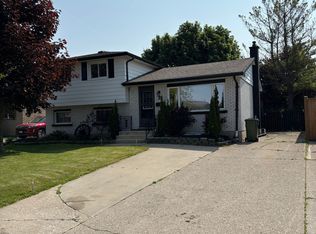 29 McCully Dr, Saint Thomas, ON N5R5E3