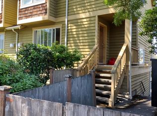 5225B 11th Ave NE, Seattle, WA 98105