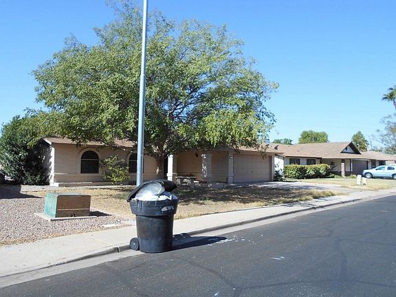 3rd image of 3851 E Harmony Ave